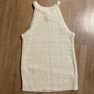Gap sleeveless knit sweater top